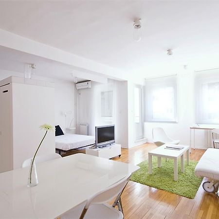Miu Arena Apartment Белград Номер фото